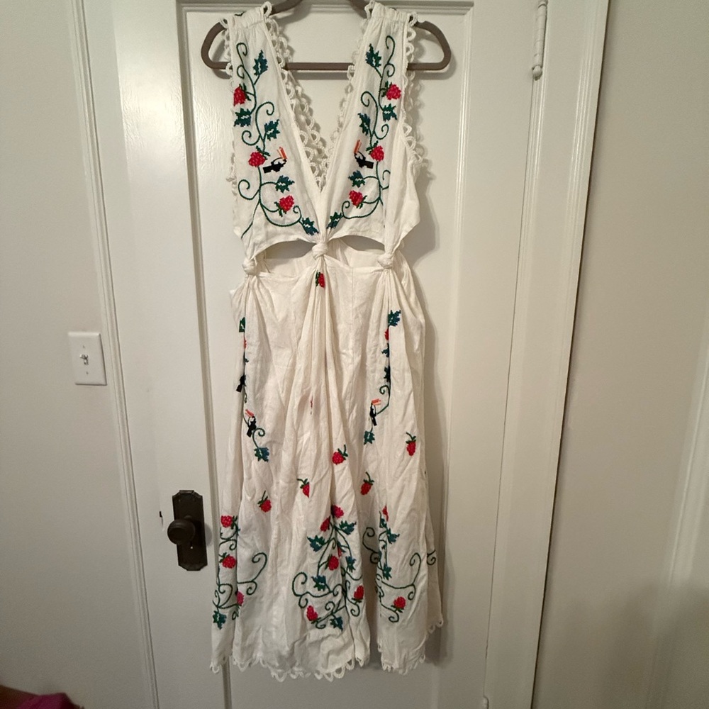 FARM Rio Cross Stitch Toucan Midi Dress